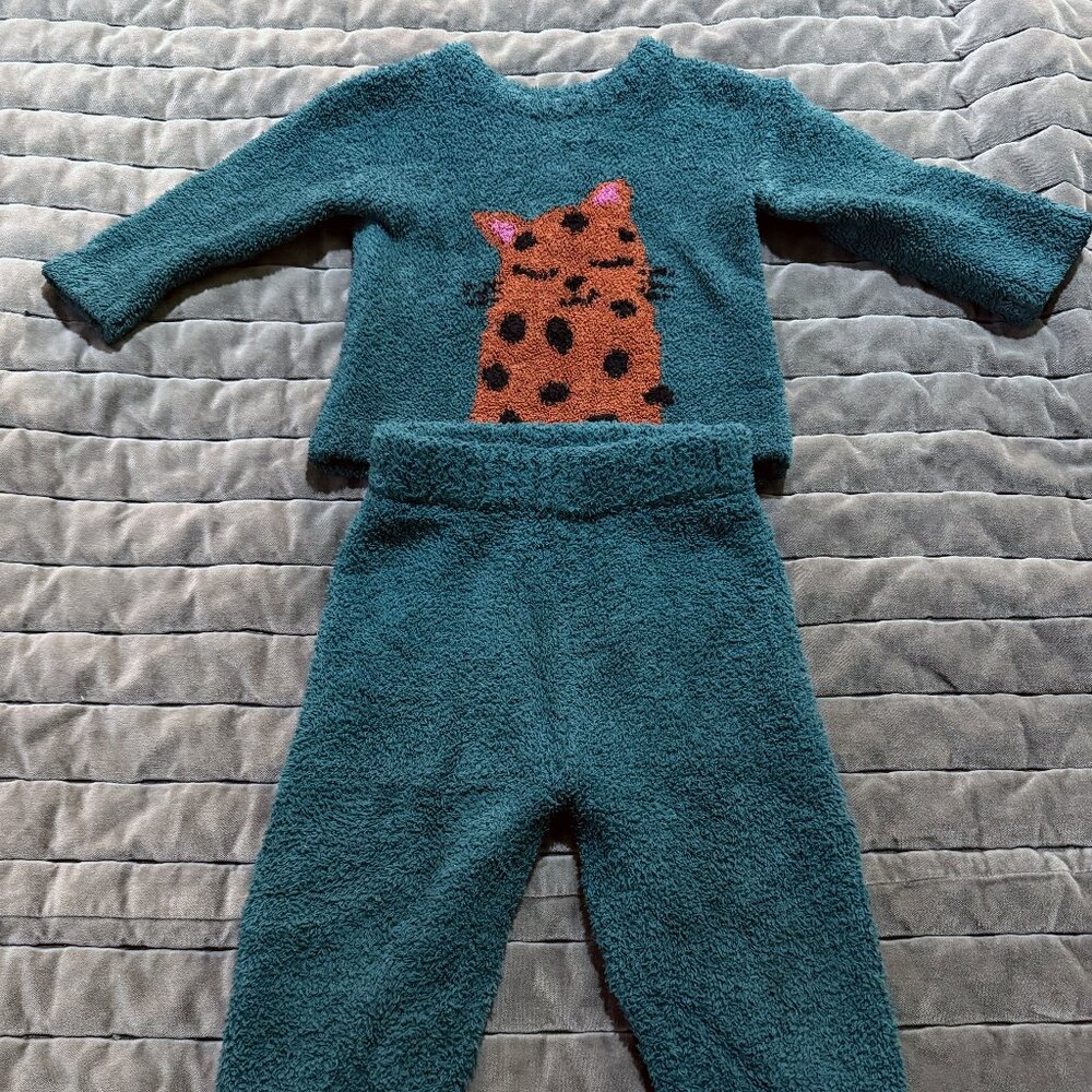 Baby Marshmallow Knit Top & Slim Fit Leggings Set
